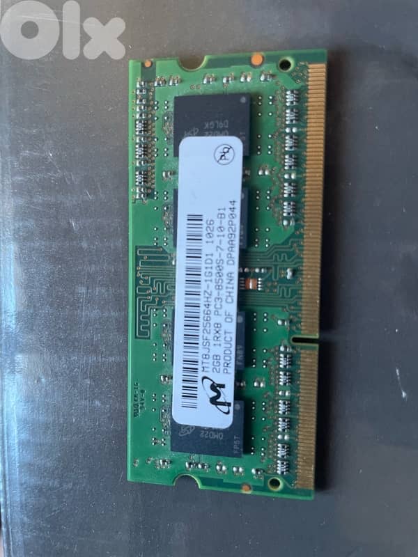 2GB DDR3 laptop RAM stick 0