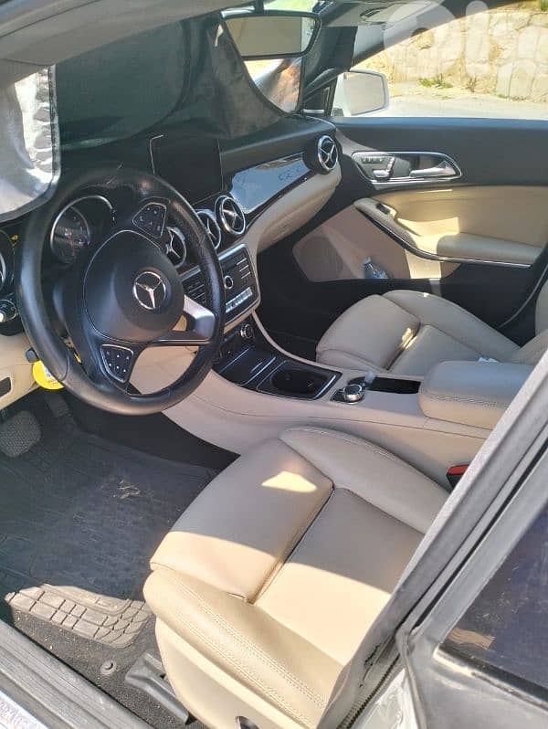 Mercedes-Benz 240/260/280 2017 0