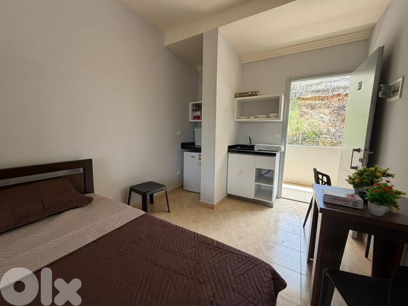 GMB195JC - Dorm For Sale In Blat - سكن للطلاب للبيع في بلاط 0
