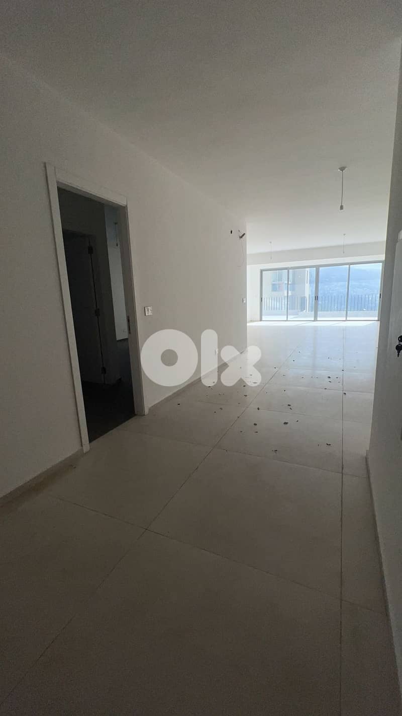 Apartment For Sale in Yarzeh 0
