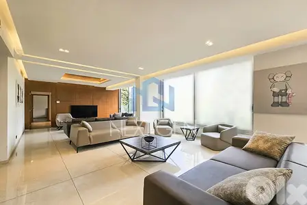 Apartment For Rent In Achrafieh | شقة للإيجار في الأشرفية