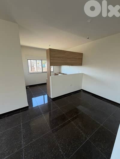 Apartment For Sale in Hosrayel Jbeil شقة للبيع في حصرايل جبيل