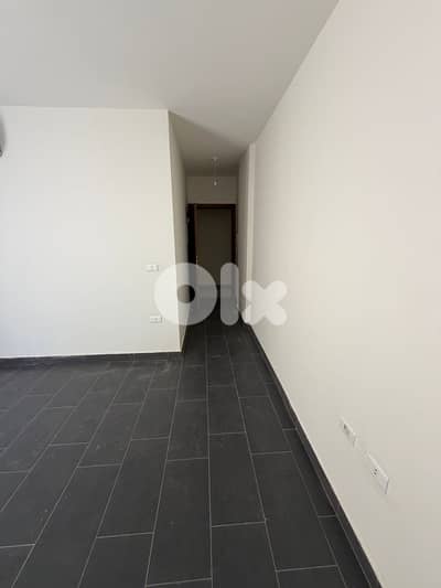 Apartment For Sale in Hosrayel Jbeil شقة للبيع في حصرايل جبيل