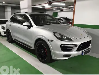 Porsche Cayenne 2013 GTS under Warranty