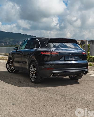 Porsche Cayenne 2019 , Company Source & Services . Porsche Beirut