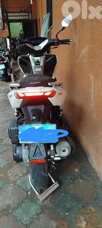 v max 2022 175 cc 0