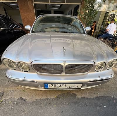 Jaguar XJR 2004