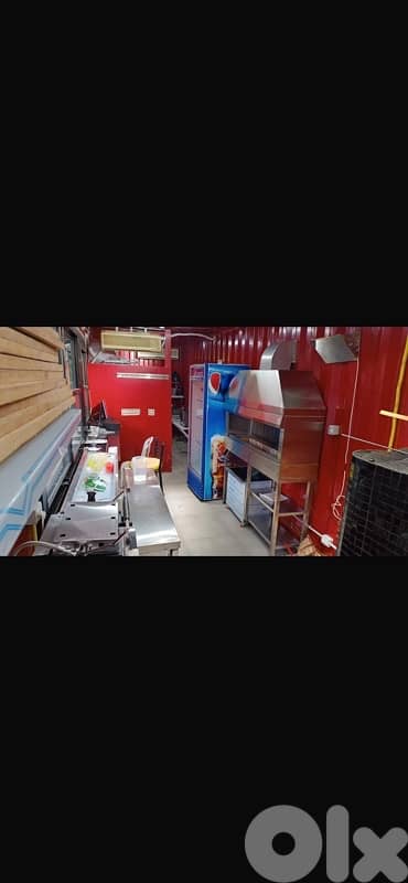 container restaurant +equipments 2