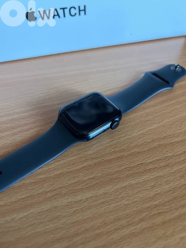 Apple Watch SE2 40mm 1