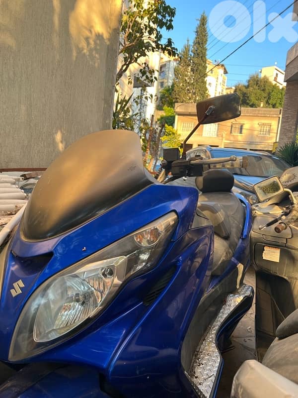 motorcycle skywave 400cc 4