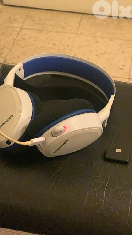 headset steelseries like new 80$ 0