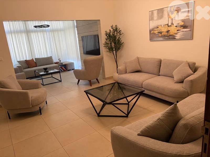 living room 0