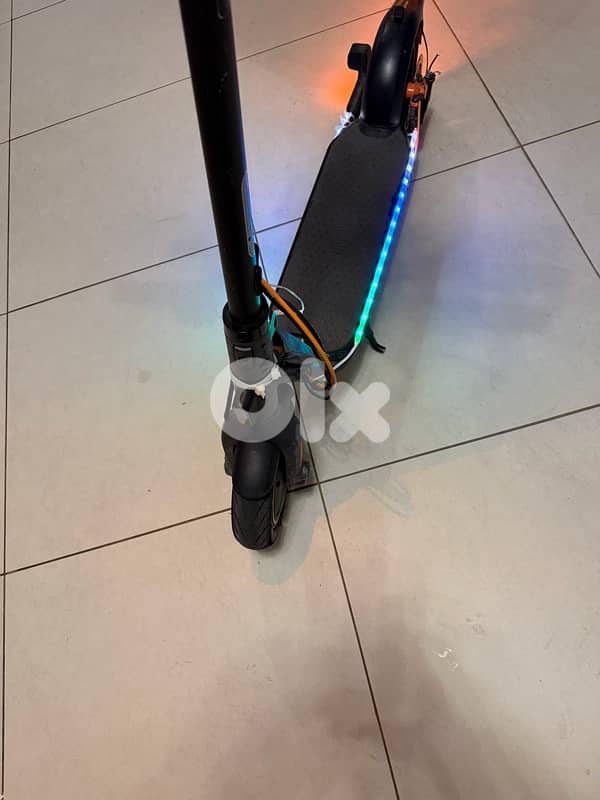 Ninebot Electric scooter Fi40 0