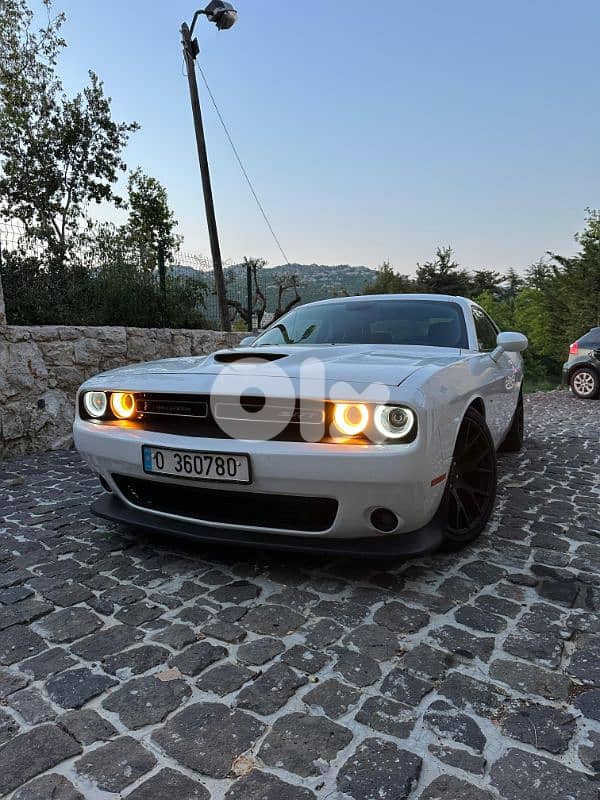 Dodge Challenger 2016 clean carfax 0