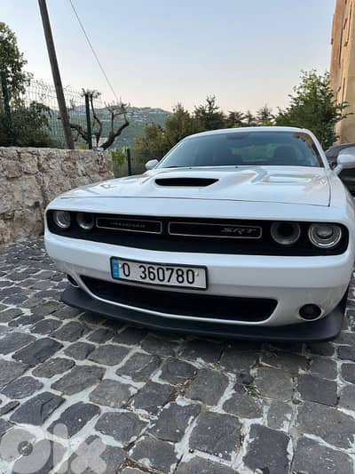 Dodge Challenger 2016 clean carfax