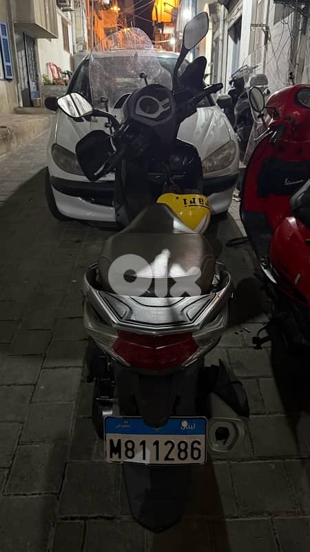 Sym 200cc model 2010 5