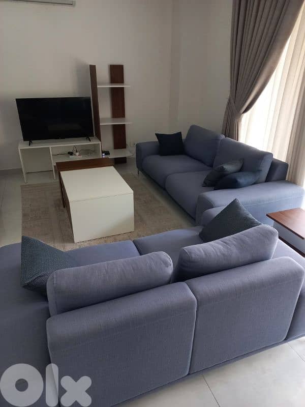 Living room 0