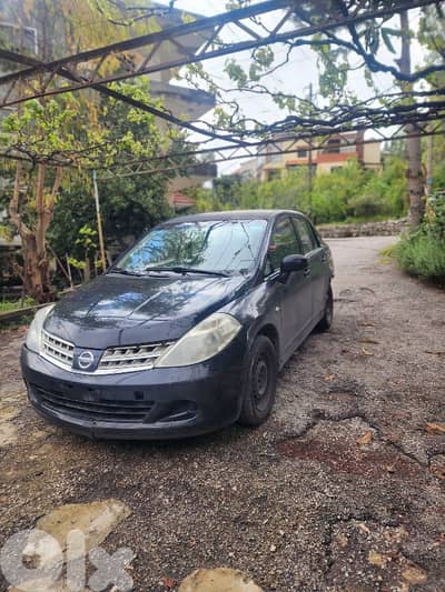 Nissan Tiida 2009