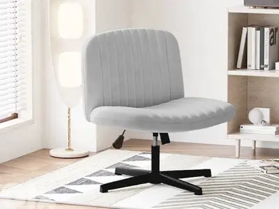 Computer Chair with Wide Seat and Mid Back