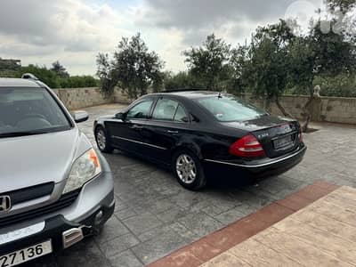 Mercedes-Benz E-Class 2003