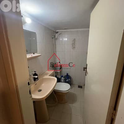 Prime location apartment in Dekwaneh شقة موقع مميز في الدكوانة