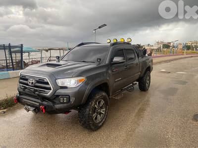 Toyota Tacoma 2016