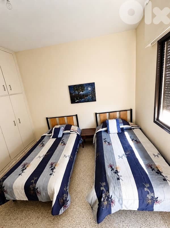 Bedroom 0