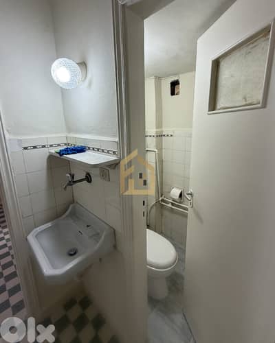 Apartment for sale in Achrafieh RK297 شقة للبيع في الأشرفية