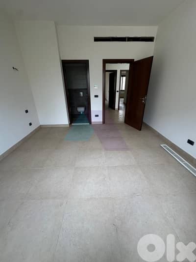 "LUX" 260m2 apartment 4sale in Ramlet El Bayda - شقة في رملة البيضا