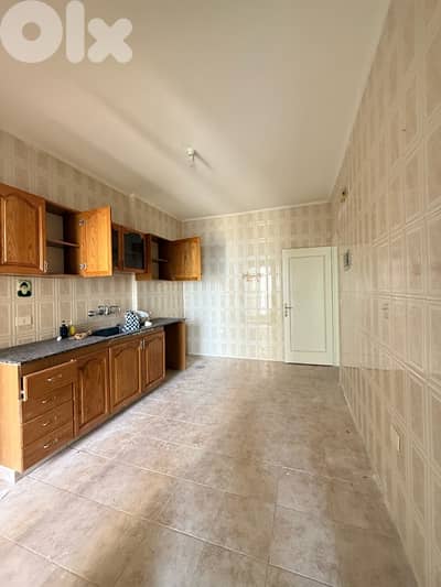 A 3 bedroom apartment for Rent in Rabweh with open views.