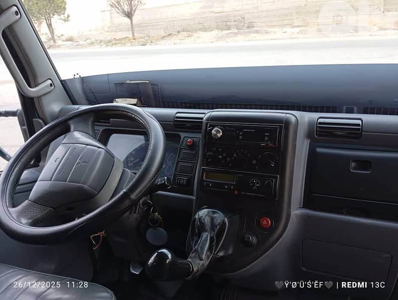 Mitsubishi 2011 3