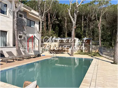 Luxury Living in Ainab | Furnished Triplex Villa with Private Pool