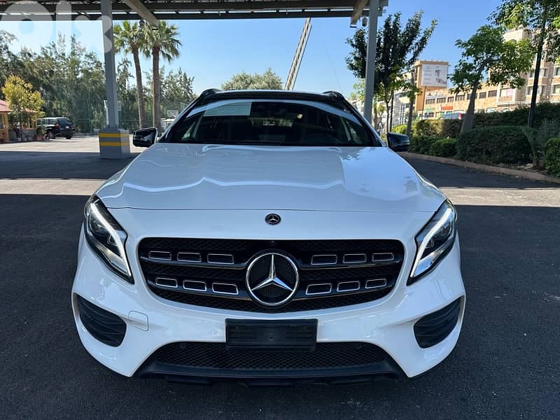 GLA-Class 2019 look AMG original suitzerland source 0