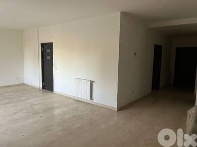 Apartment For Sale in Hazmiyeh