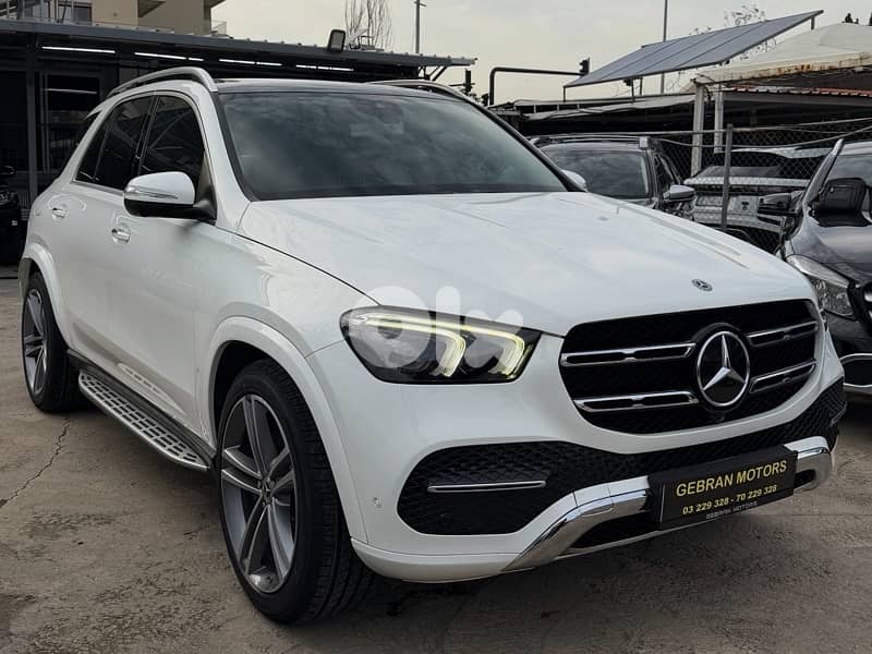 Mercedes-Benz GLE-Class 2019 (Special Offer) 0