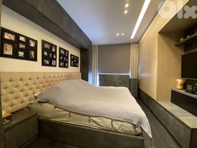 Apartment For Sale in Awkar