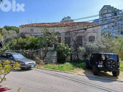 Old House for Sale in Haret Sakher – Prime Investment Opportunity