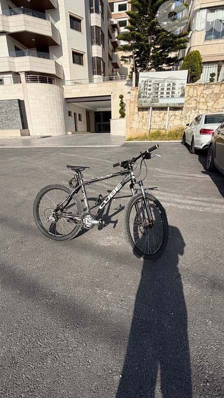 Cube Mountain Bike 26”/ Disc Brakes/ Excellent Condition 0