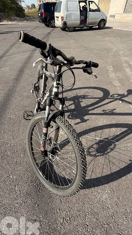 Cube Mountain Bike 26”/ Disc Brakes/ Excellent Condition 1