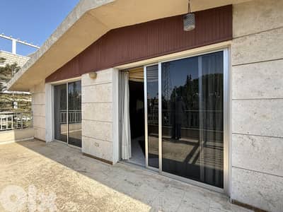 Heritage Building For Sale in Aley Town مبنى للبيع في مدينة عاليه