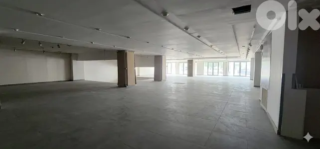 GMC266AJ Showroom for rent in Sin El Fil - صالة عرض للإيجار