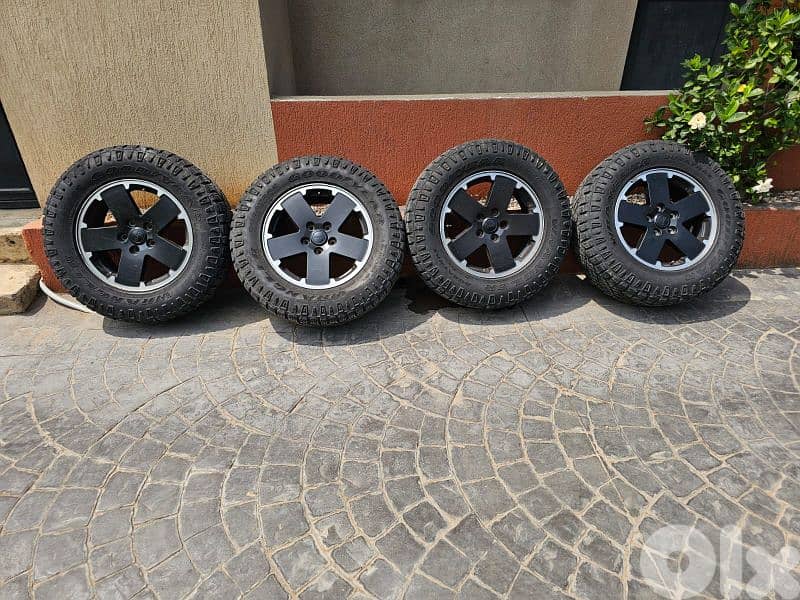 Goodyear Duratrac with rims 0