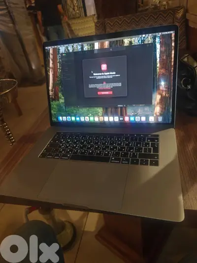 macbook pro 2019 core i9 15inch