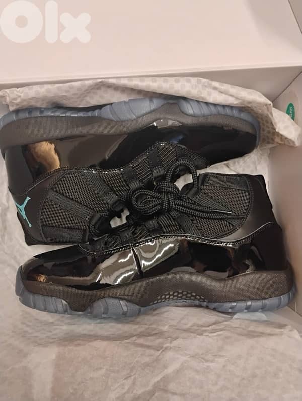 jordan 11s blue gamma 0