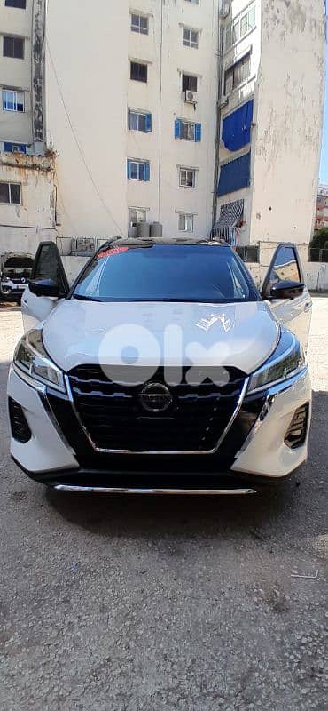 Nissan Kicks  2021 SR full option like new low km 0