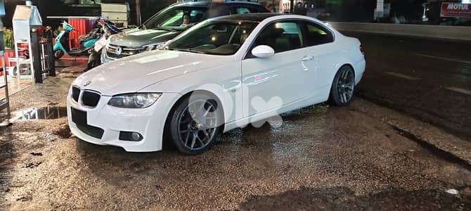 BMW 3-Series 2008