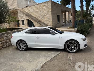 Audi S5 B8 2010