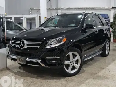 2017 Mercedes-Benz GLE-350 4MATIC (CLEAN CARFAX)