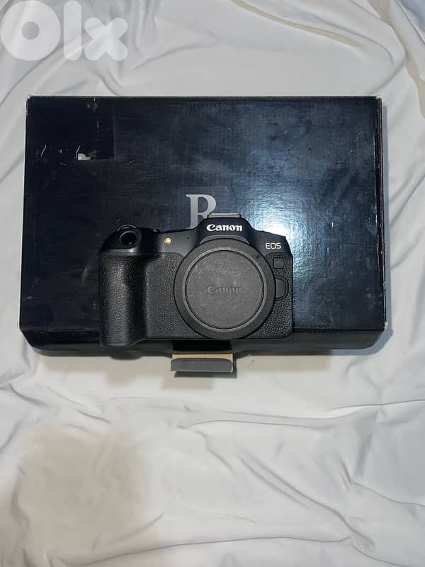 canon r8 super clean 7