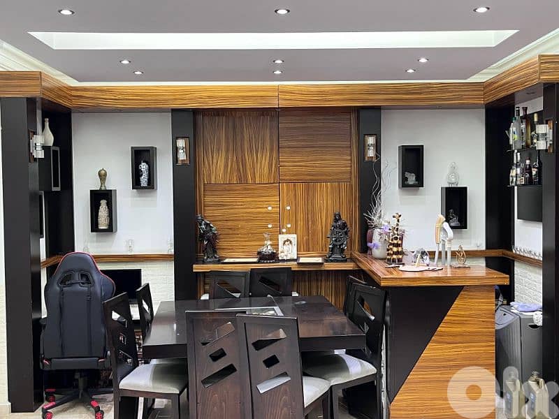 Dining Table with 7 Chairs 0